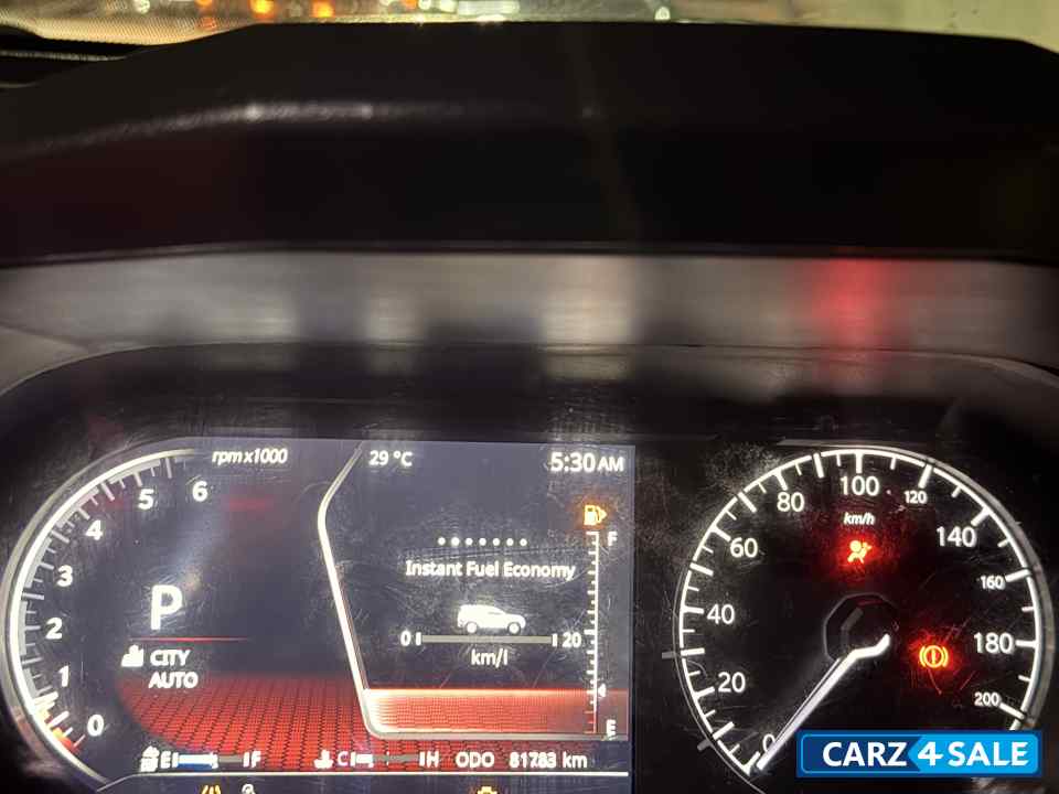 Black Tata Safari XZA PLUS DARK EDETION Black Tata Safari XZA PLUS DARK EDETION