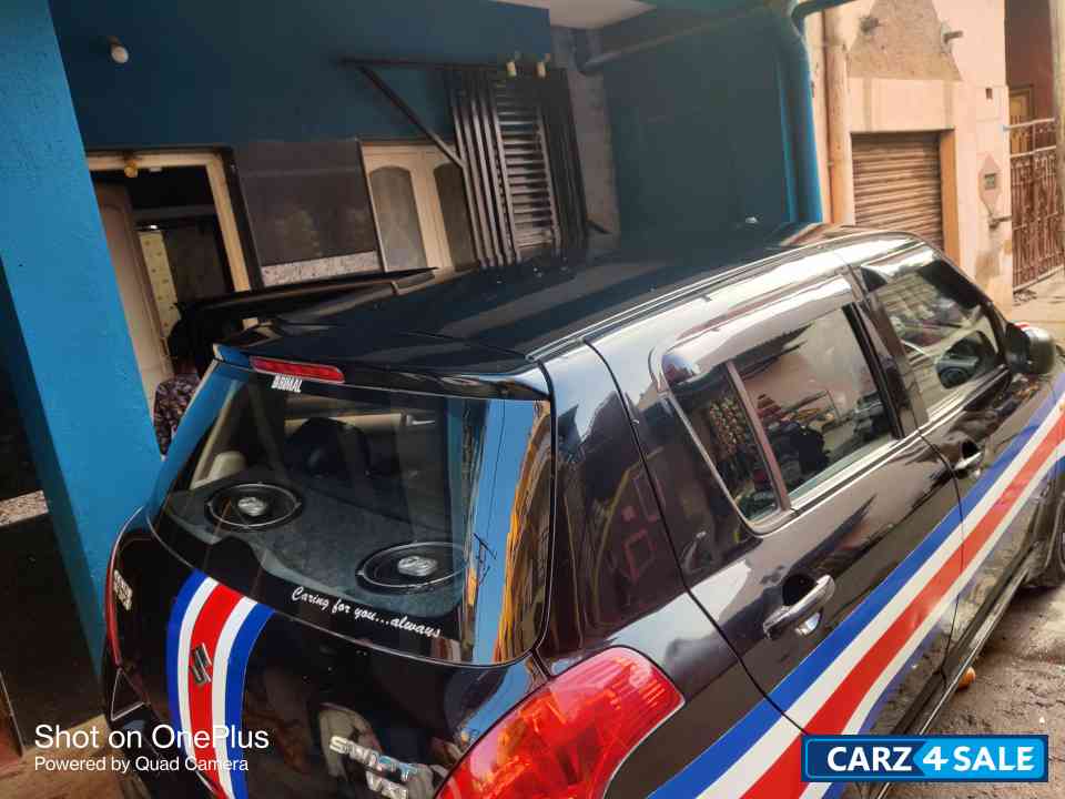 Maruti Suzuki Swift vxi Maruti Suzuki Swift vxi