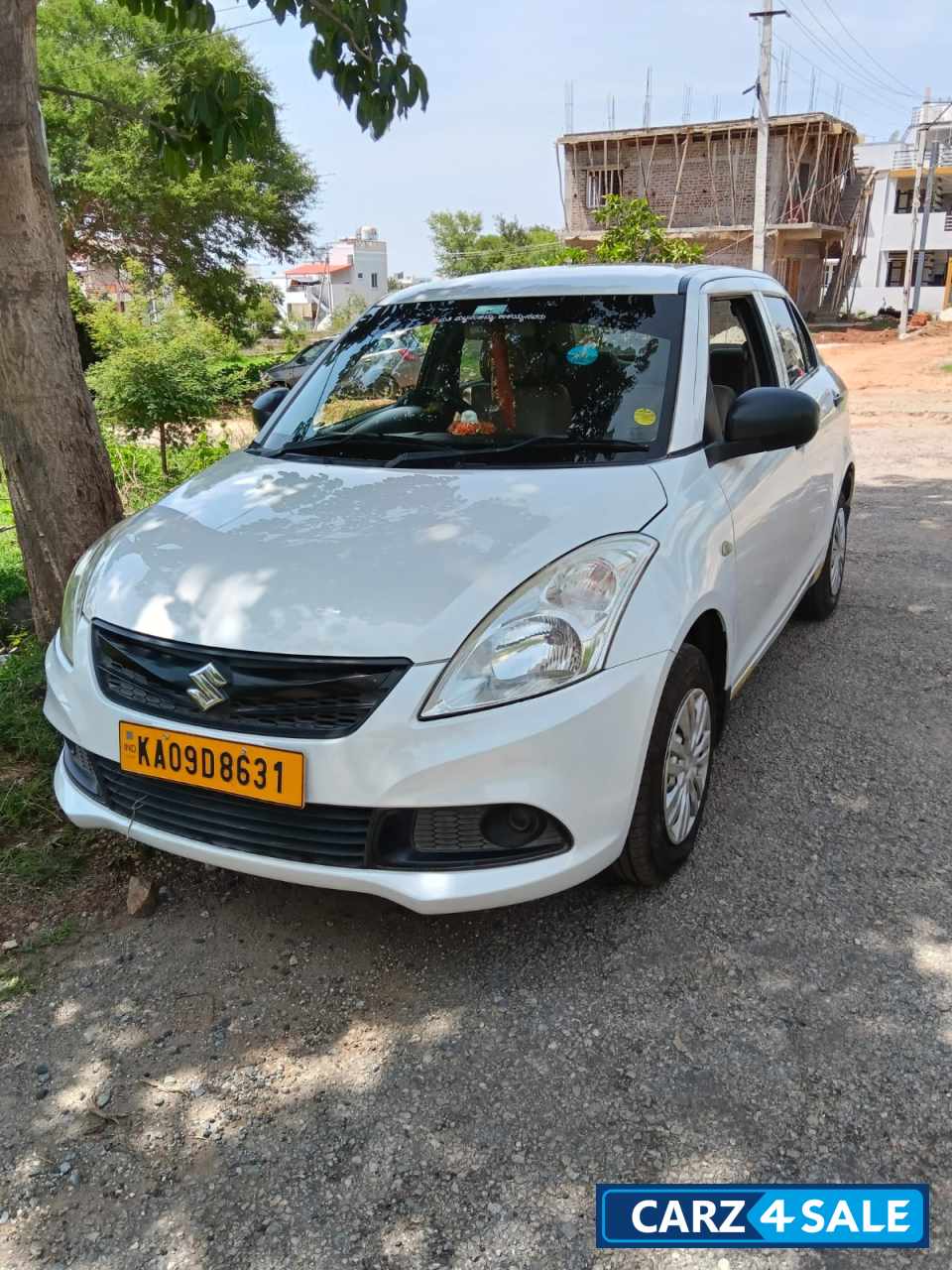 White Maruti Suzuki Dzire 2020