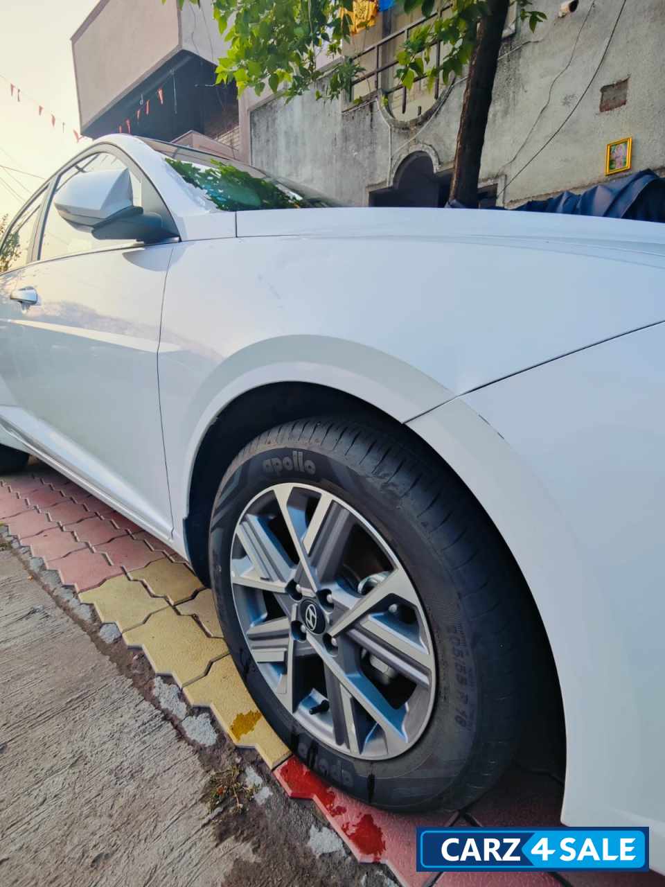 White Hyundai Verna 2023 New Model White Hyundai Verna 2023 New Model