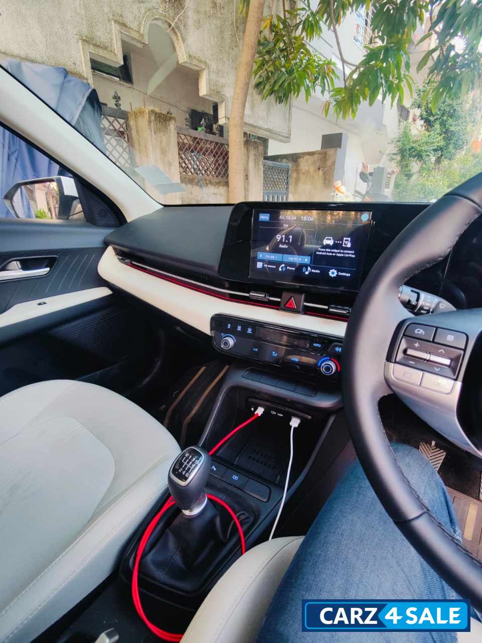 White Hyundai Verna 2023 New Model White Hyundai Verna 2023 New Model