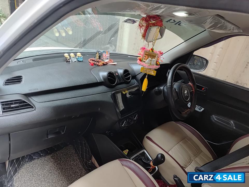 Artic White Maruti Suzuki Swift lxi Artic White Maruti Suzuki Swift lxi