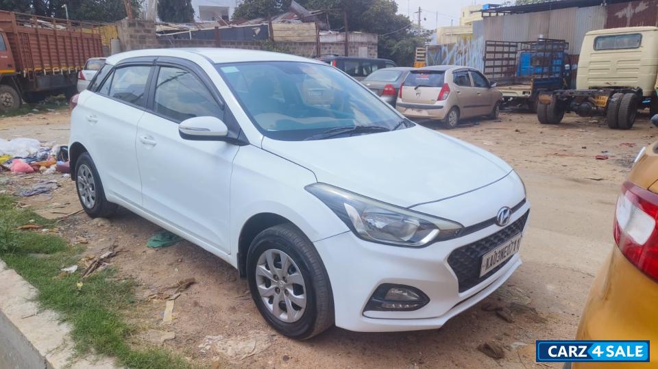 Hyundai i20 Sports VTVT