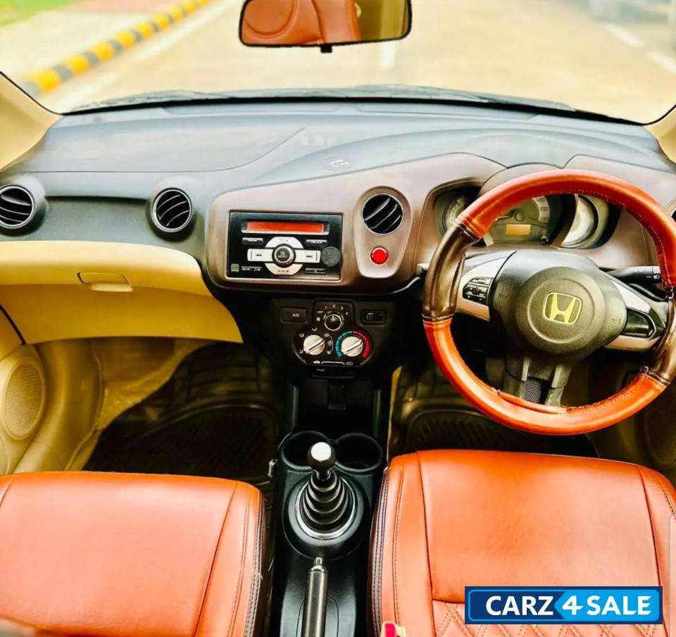 Honda Brio S Honda Brio S