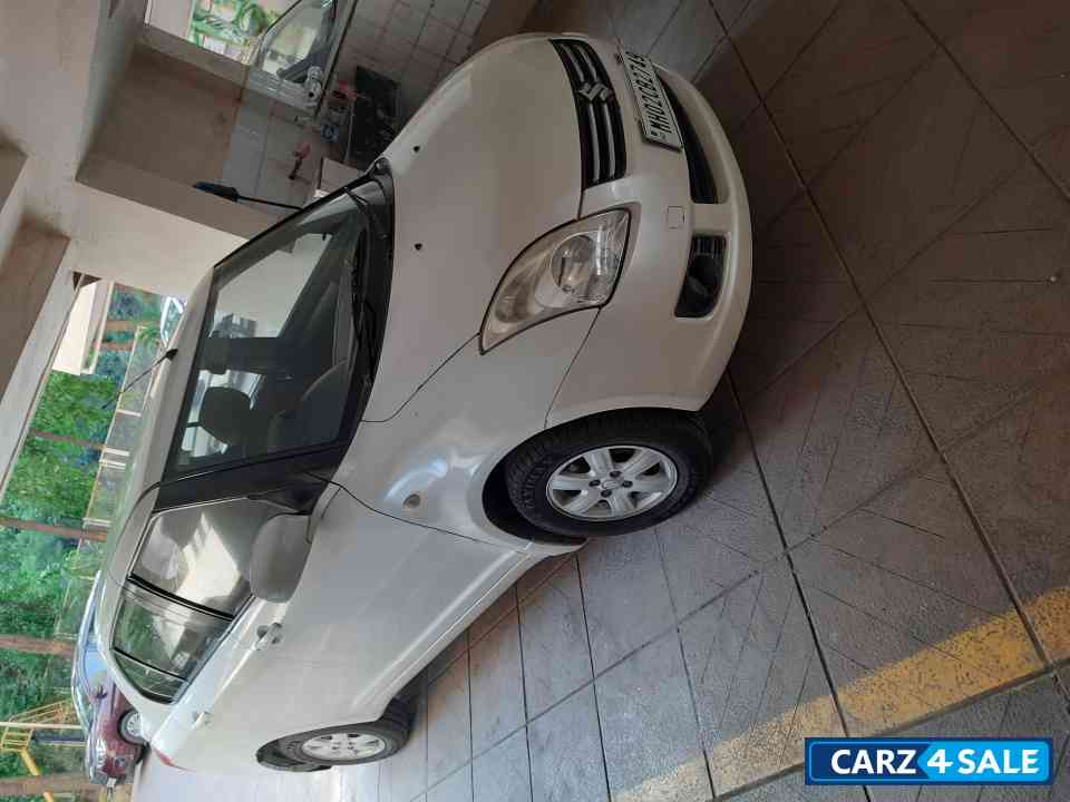 P A White Maruti Suzuki Dzire ZXI 2011 K12 Petrol P A White Maruti Suzuki Dzire ZXI 2011 K12 Petrol