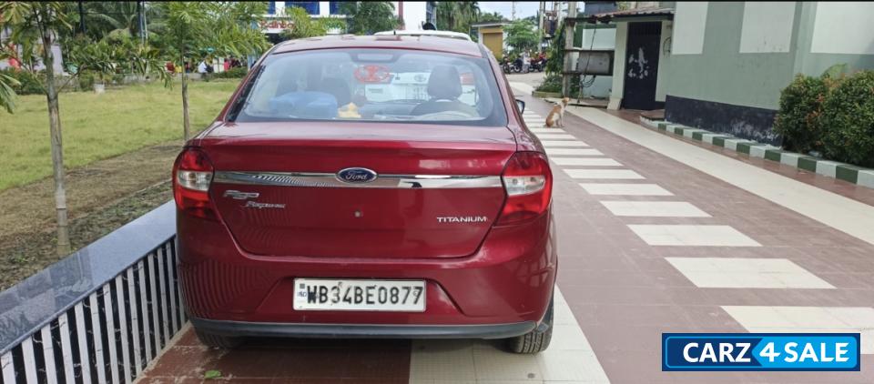 Ford Figo Aspire titanium 1.2 Ti vet petrol