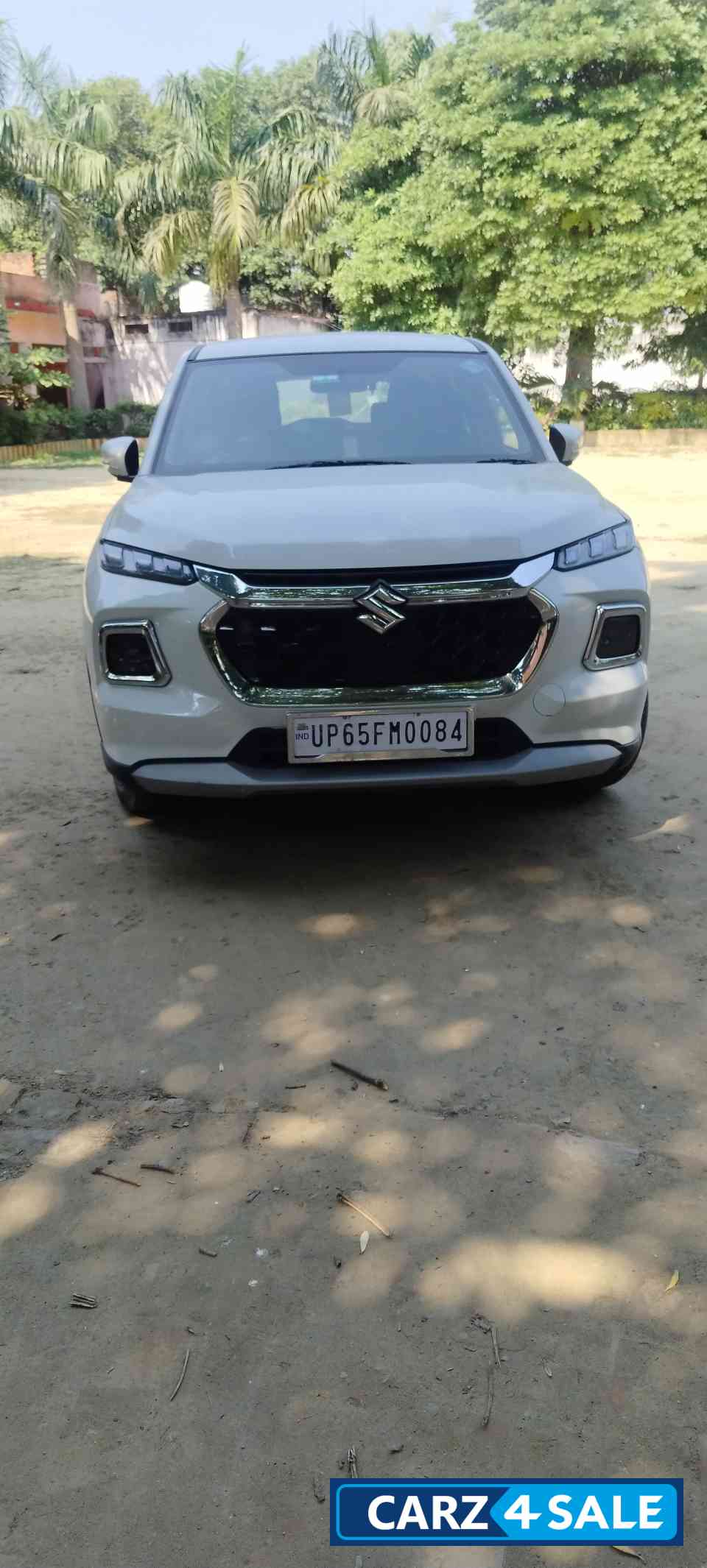 Maruti Suzuki Grand Vitara Delta cng petrol Maruti Suzuki Grand Vitara Delta cng petrol