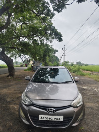 Hyundai i20 Asta crdi 2013 Model