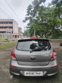 Gret Hyundai i20 Asta crdi