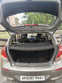 Gret Hyundai i20 Asta crdi