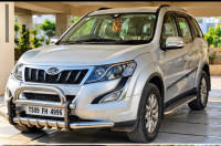 Mahindra XUV 500 W10 2016 Model