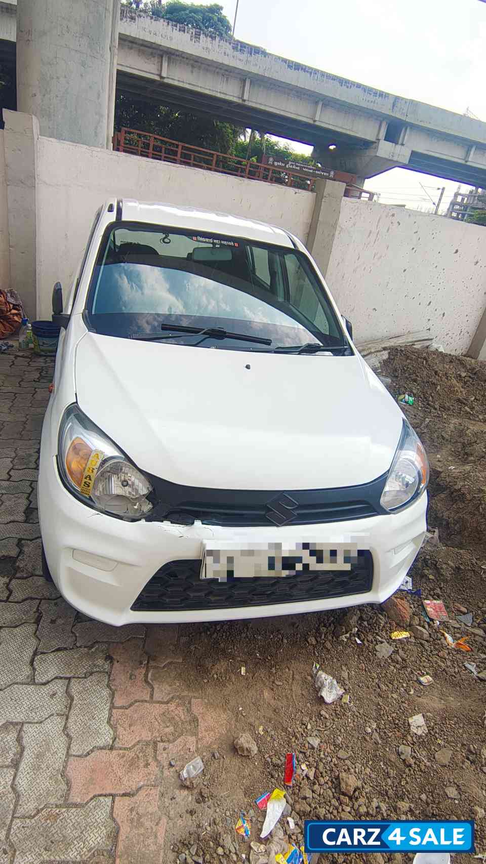 White Maruti Suzuki Alto 800 White Maruti Suzuki Alto 800