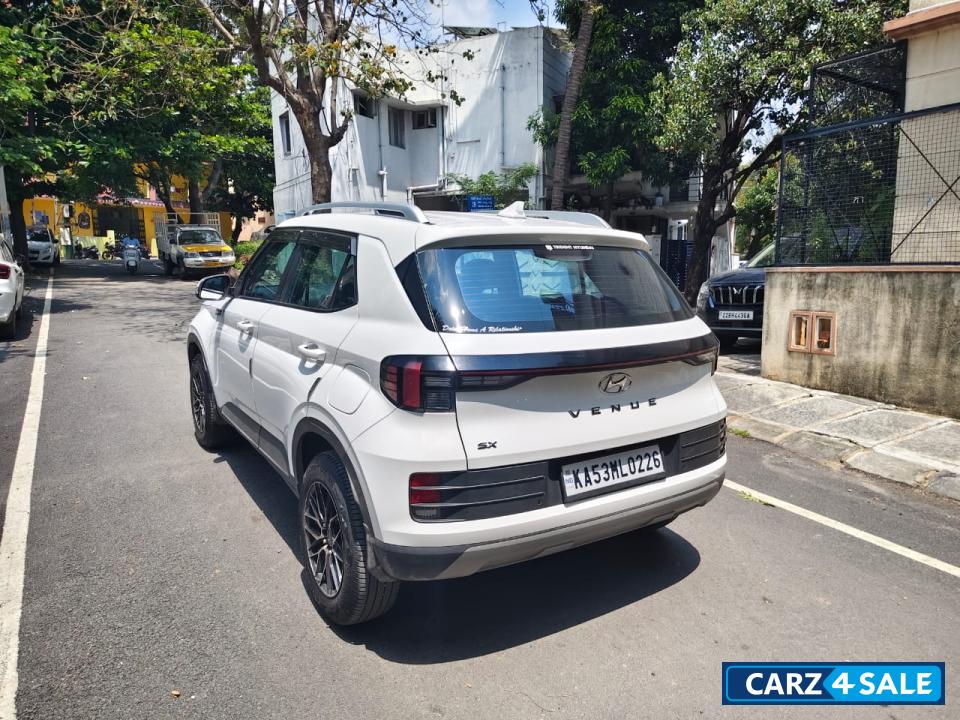 Hyundai Venue sx manual petrol Hyundai Venue sx manual petrol