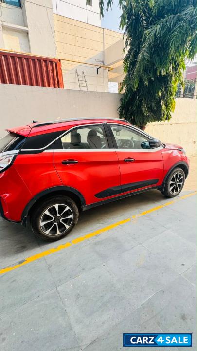 Flame Red Tata Nexon XMA(S) petrol