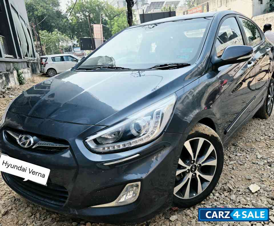 Stardust Grey Hyundai Verna 1.6 vtvt sx opt
