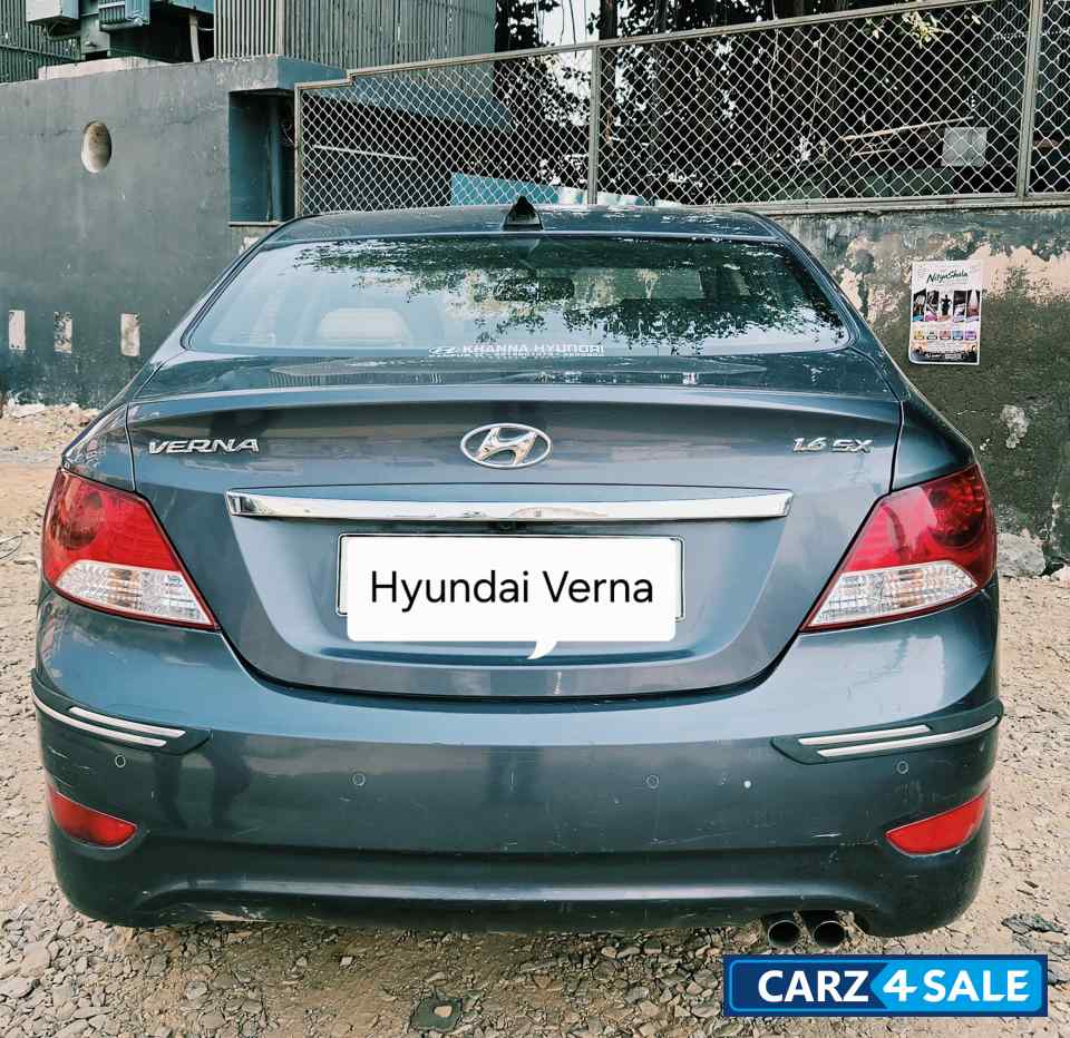 Stardust Grey Hyundai Verna 1.6 vtvt sx opt Stardust Grey Hyundai Verna 1.6 vtvt sx opt