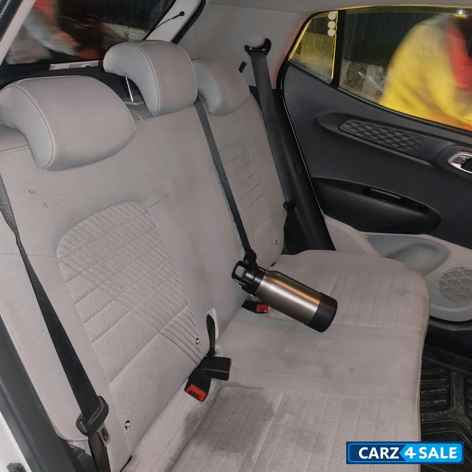 Hyundai i10 Astha Hyundai i10 Astha