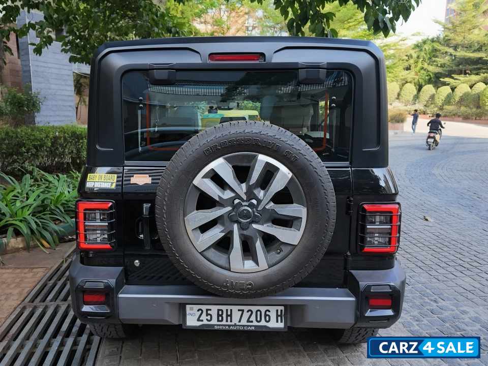 Stealth Black Mahindra Thar Roxx Stealth Black Mahindra Thar Roxx