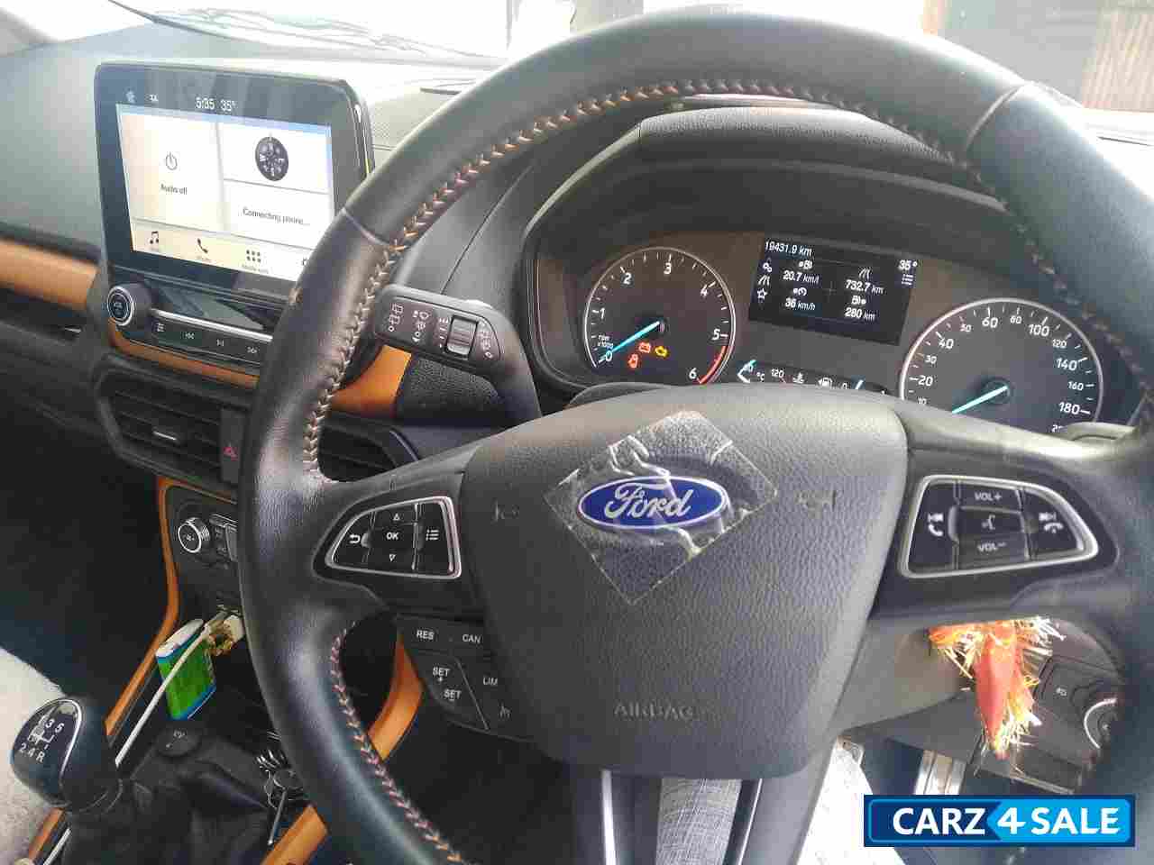 White Ford Ecosport Diesel