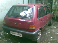 Maroon Maruti Suzuki 800