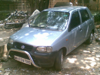 Silver Maruti Suzuki Alto