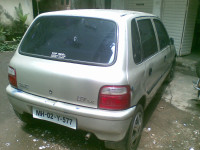 Golden Maruti Suzuki Zen