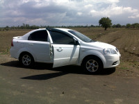 White Chevrolet Aveo