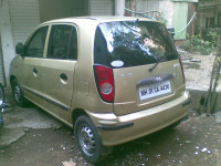 Golden Hyundai Santro