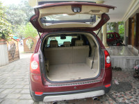 Red Chevrolet Captiva