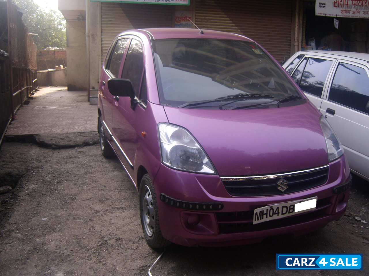 Pink Maruti Suzuki Estilo