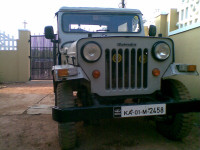 Grey Mahindra Jeep