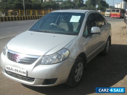 S.silver M Maruti Suzuki SX4