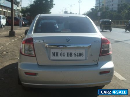 S.silver M Maruti Suzuki SX4