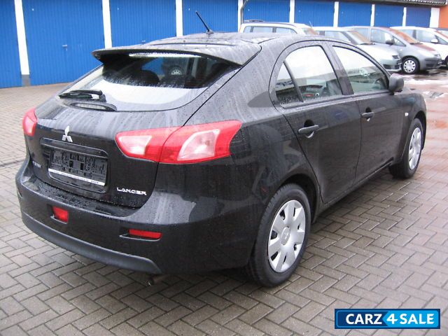 Mitsubishi Lancer