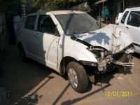 White Maruti Suzuki Swift