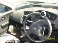 White Maruti Suzuki Swift