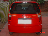 Red Hyundai Santro