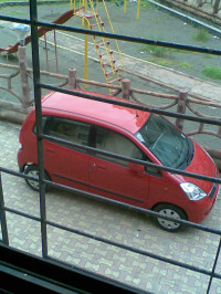 Red Maruti Suzuki Estilo