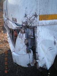 White eicher 10.75 bus 30 seater