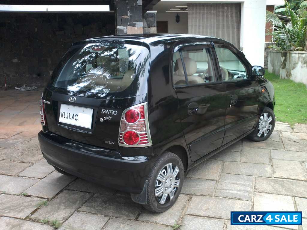 Used 2009 model Hyundai Santro for sale in Kozhikode. ID 2781. Black