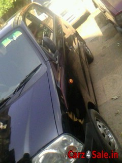 Black Hyundai Santro