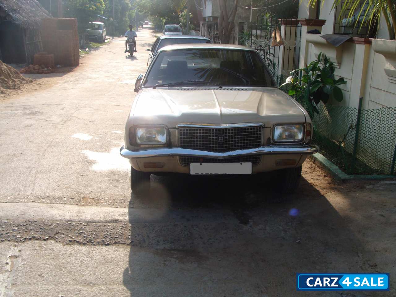 Brown Hindustan Motors Contessa Brown Hindustan Motors Contessa