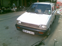 White Maruti Suzuki 800
