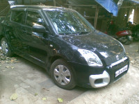 Black Maruti Suzuki Swift
