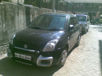 Black Maruti Suzuki Swift