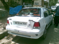White Maruti Suzuki Esteem