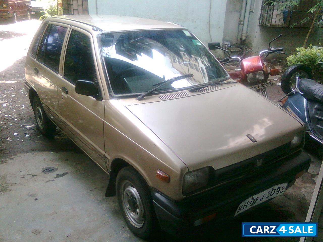 Golden Maruti Suzuki 800