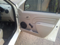 White Mahindra Renault Logan