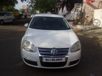 White Volkswagen Jetta