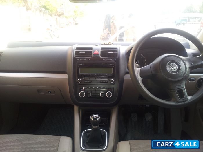 White Volkswagen Jetta White Volkswagen Jetta